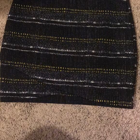 H&M short black mini skirt with tulip overlap S - Picture 5 of 7